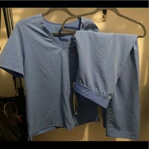 Figs Ceil Blue L Catarina L Livingston set